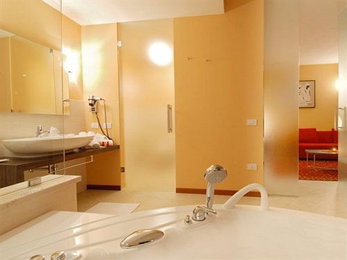 فندق Rosso Frizzante Sorbara المظهر الخارجي الصورة