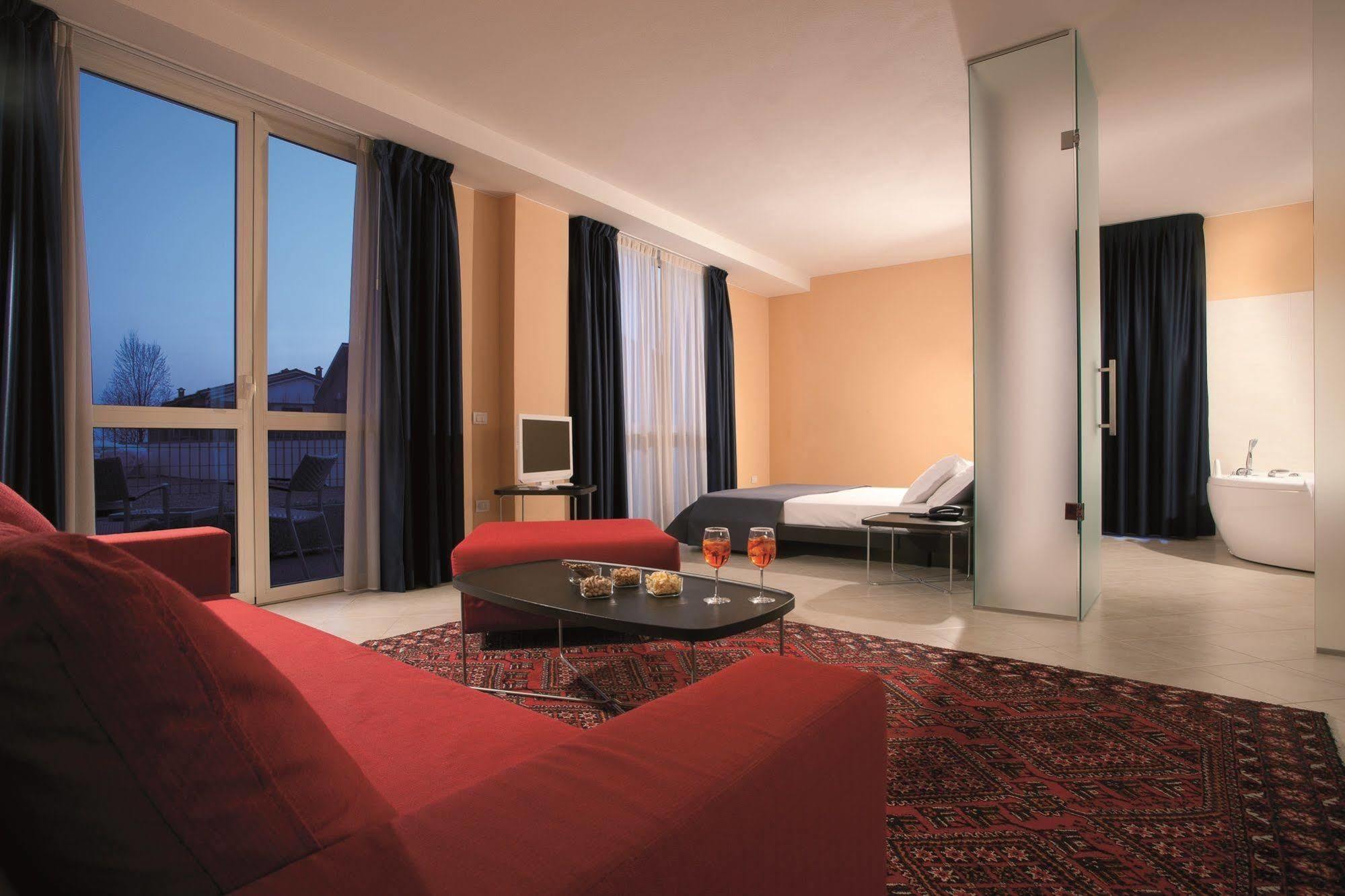 فندق Rosso Frizzante Sorbara المظهر الخارجي الصورة